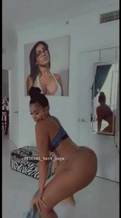 Amateur Ass Big Ass CamSoda Dancing Ebony Katt Leya Thick Twerking Porn GIF by offic<wbr>ial_k<wbr>att_l<wbr>eya