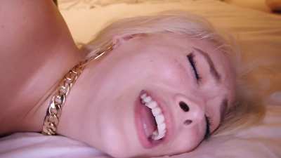 Pounding Chloe