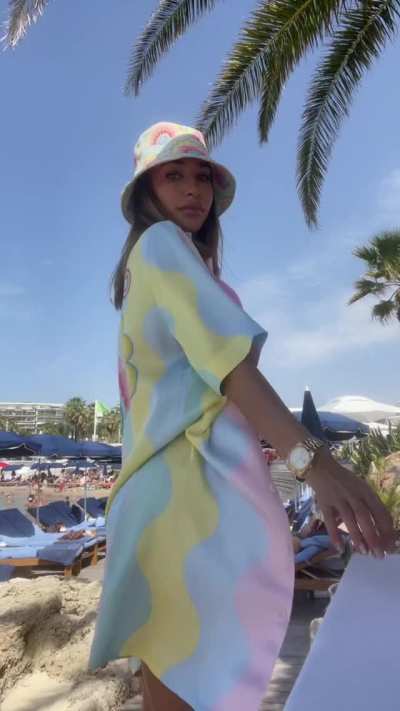 Pink Bikini Reveal