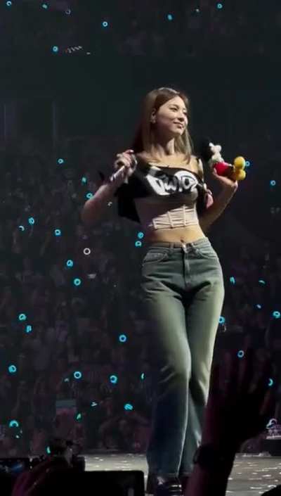 CHOU TZUYU