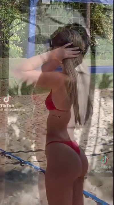 I like the beach