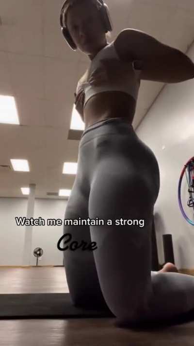Ana 🥴