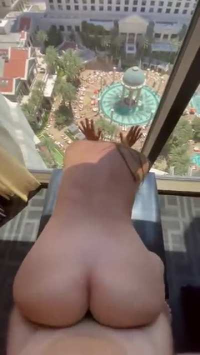 Thought about going down to the pool, but I enjoyed the view of the pool better 💦