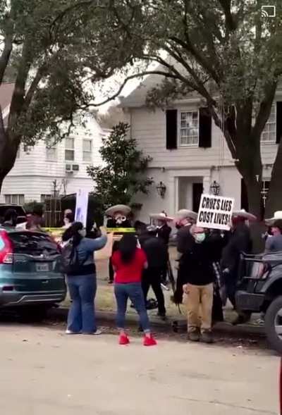 Who sent the mariachi band to Ted Cruz ’s house today?!