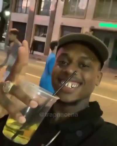 ✌😃