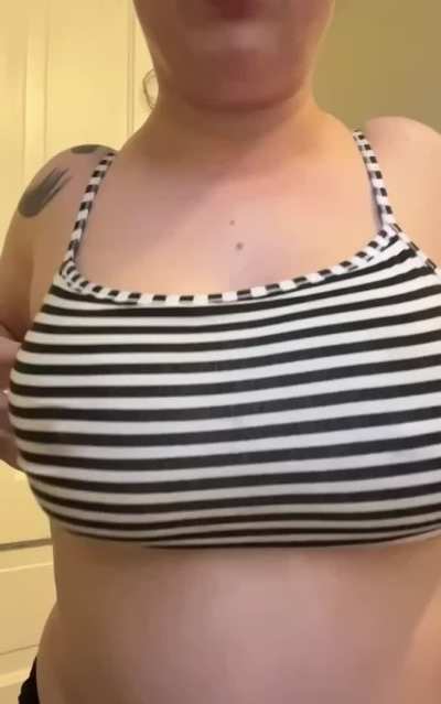 🖤40DD/E🖤
