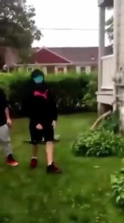 Yo!