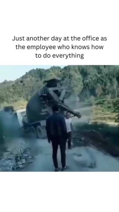 Blursed_employee