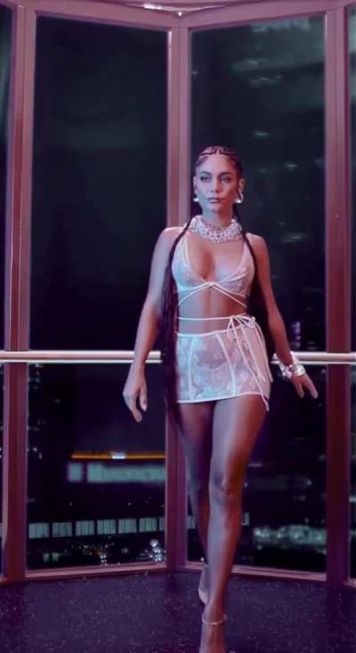 Vanessa Hudgens