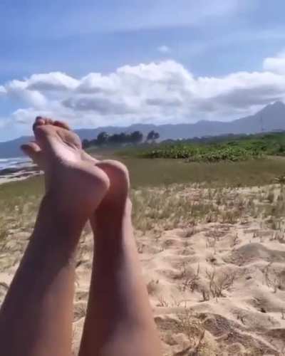 The pose and soles