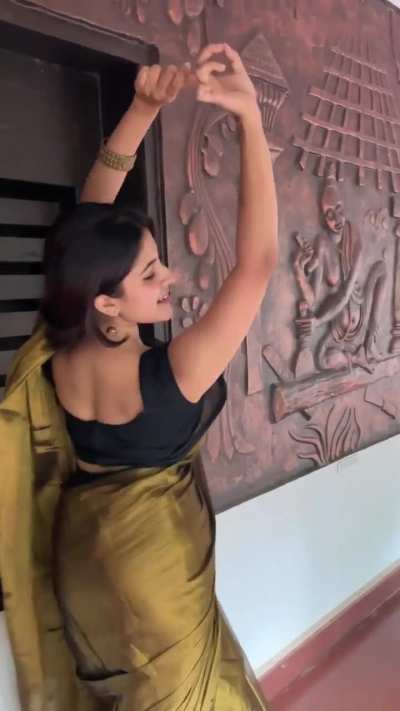 Meenaxi