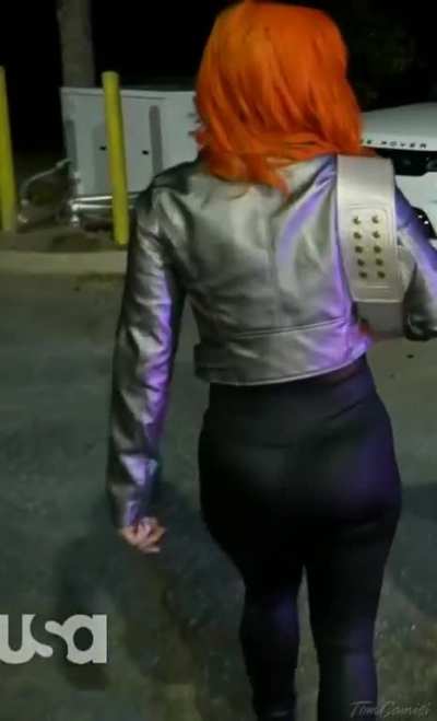 Gigi Dolin booty