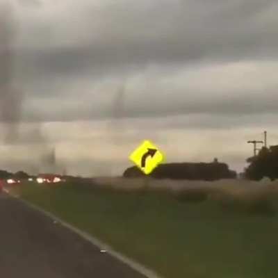 Mosquito tornado in Pinamar,Argentina