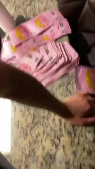 😈😈😈