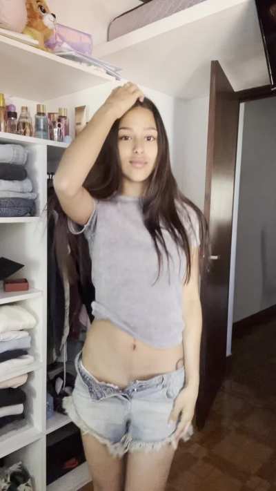 I'm not the prettiest but my body is adorable