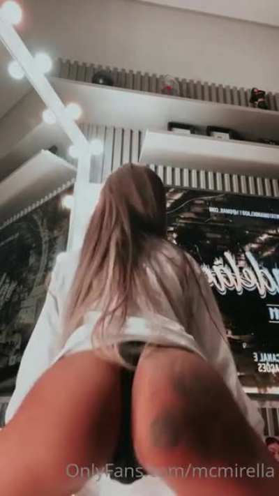 MC Mirella