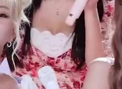 👀👀
