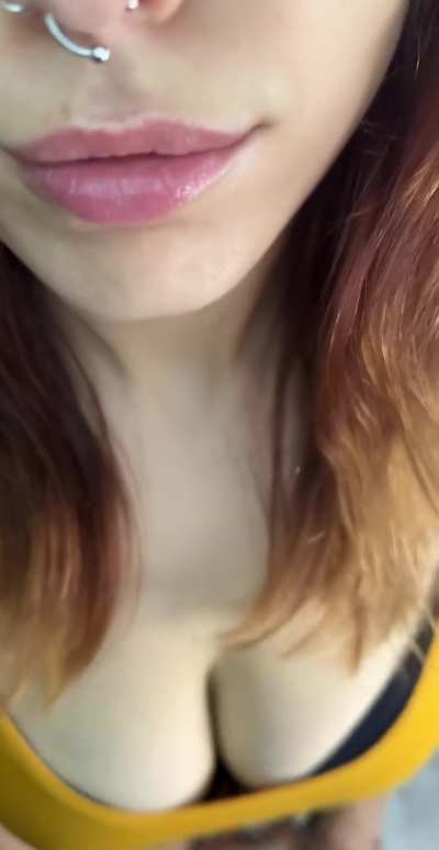 I look prettier with cum dripping off
