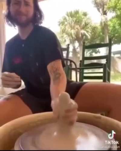 🗿🗿🗿