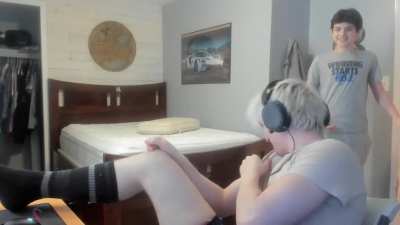 Kid walks in on streamer brother