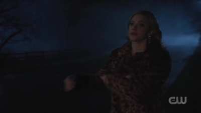 Lili Reinhart trying to find a ride after being banged. She's so fucking hot