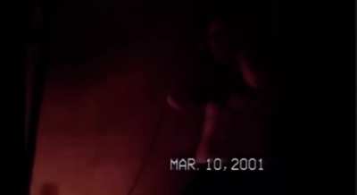 Corey recording screams for IOWA - what a fucking beast !!