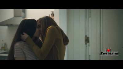 Susana Abaitua & Claudia Galán (Sounds Like Love - Scene #3)