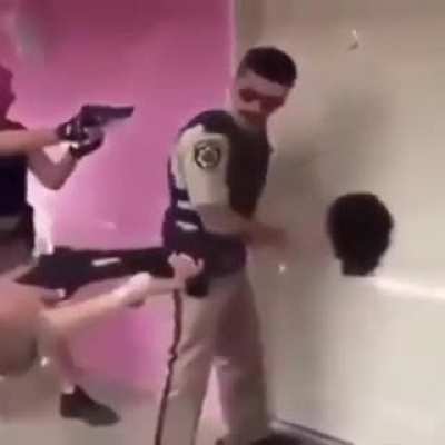 It's the police.. Open up the door