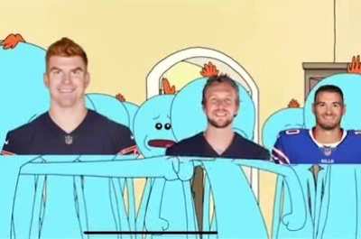 Everyone shitting on the Packers, meanwhile…