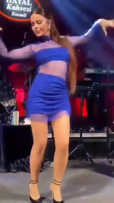 Simge Sağın 