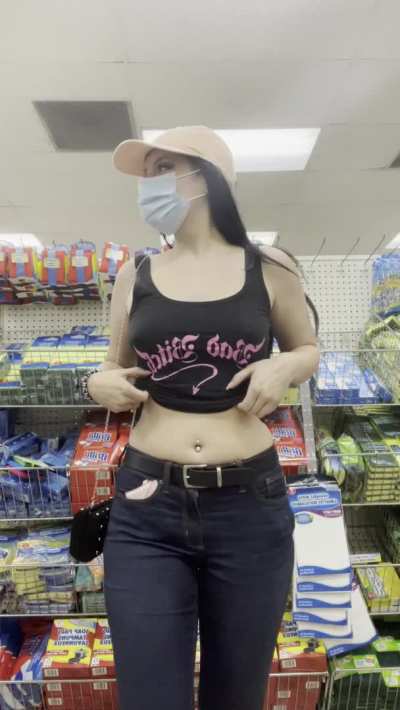 I get nervous flashing in public but I gotta be brave for all the hot daddies that follow me on Reddit <3