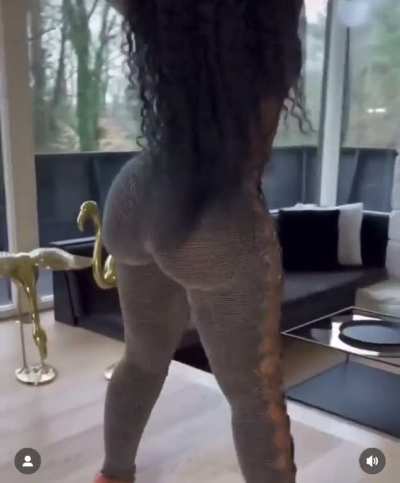 That moment is crazyyyyy 🍑