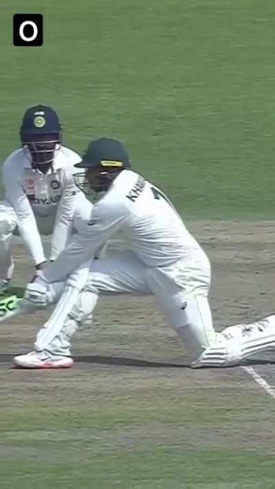Kl Rahul BATTING<<<<<FIELDING