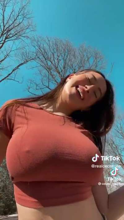 Cecee_rosee_
