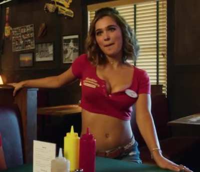 Haley Lu Richardson 