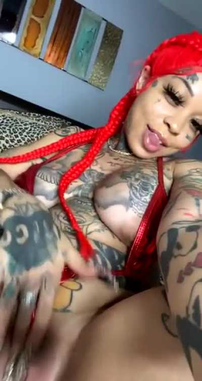 Pretty Red