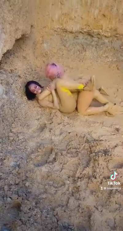 Good old mudfight