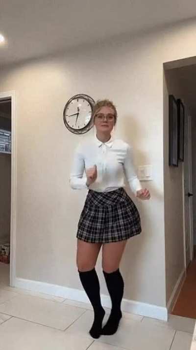 Elle Fanning 
