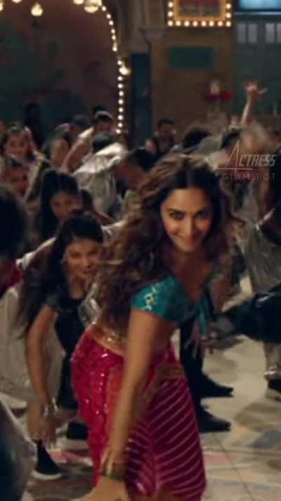Kiara Advani Bo*b Shake<wbr>⚡🤤🥵