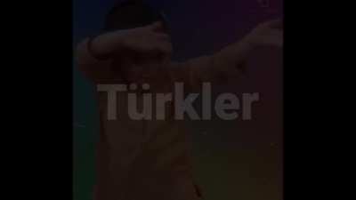 ⠀