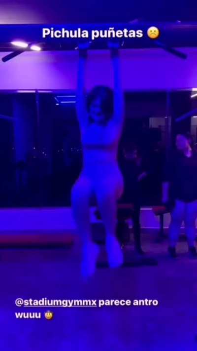 🤤