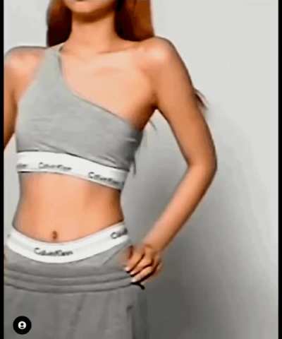 Dude, if you pay attention, you can see her nipples 🔥🔥🔥🔥🔥<wbr>🔥🔥