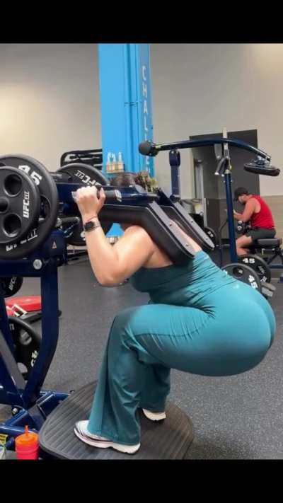 gawd damn🥴