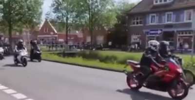 Over 15,000 motorcyclists paraded in front of the home of a 6 y.o. German child with cancer whose last wish was to see a motorcycle parade