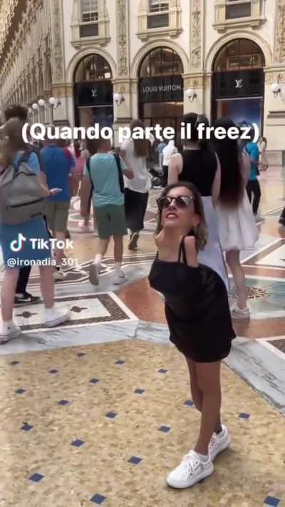 ilrossoREDDIT - Video #5464
