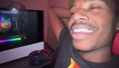 Discord mods after telling the r@pe victim “kys”