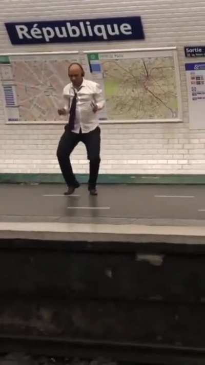 What is it like commuting on a train?