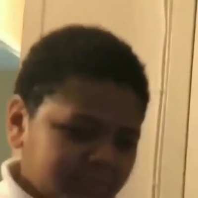 Lil nigga got caught😂