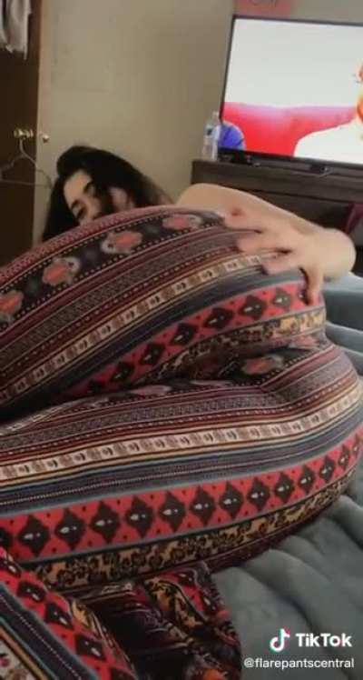 Daily Booty 🍑