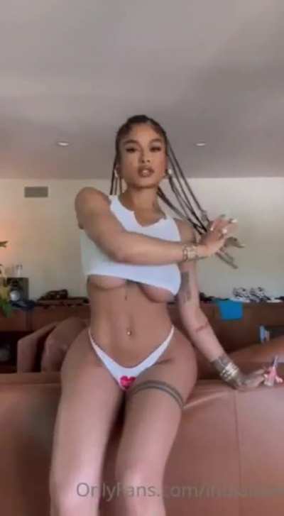 🐱